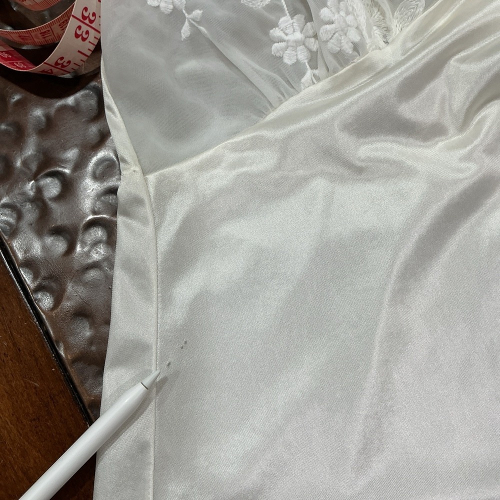 Vtg Unbranded Bridal Peignoir Set Ivory Nylon Lace Chiffon Size Small - Picture 15 of 15